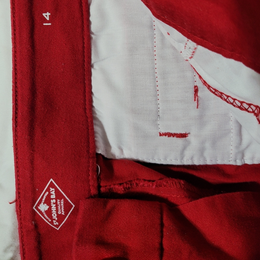 St John's Bay! Red Crop 14